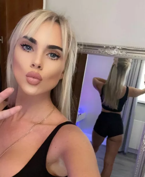 Dani by AstralCreamer69