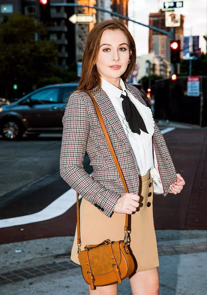 Danni Rivers posted by ProblemMinimum1000