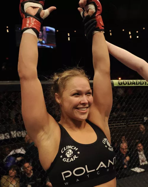 Dare to sniff? by huagyk