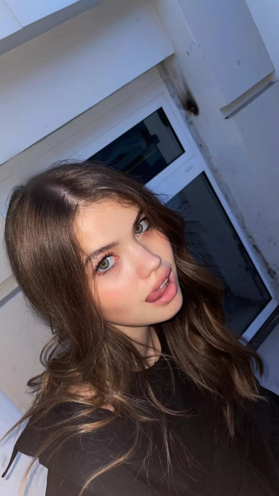 Daria Tyazkhun 2022-03-24 posted by LawnOfTheRay