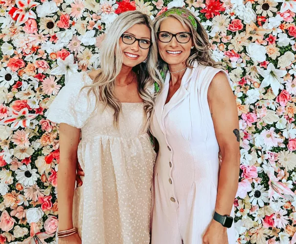 Daughter or mom? by dvjs93