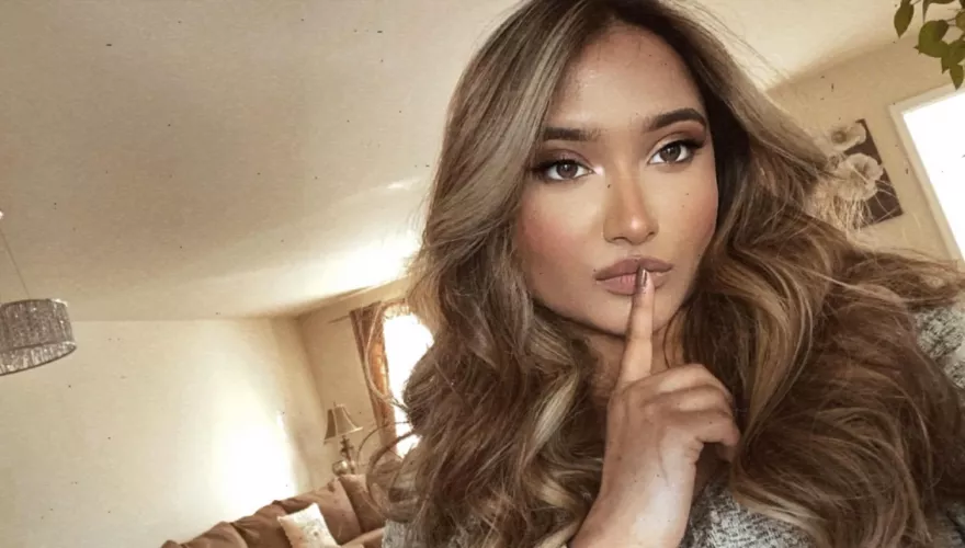 ddm if you wanna talk about her by labiba88181