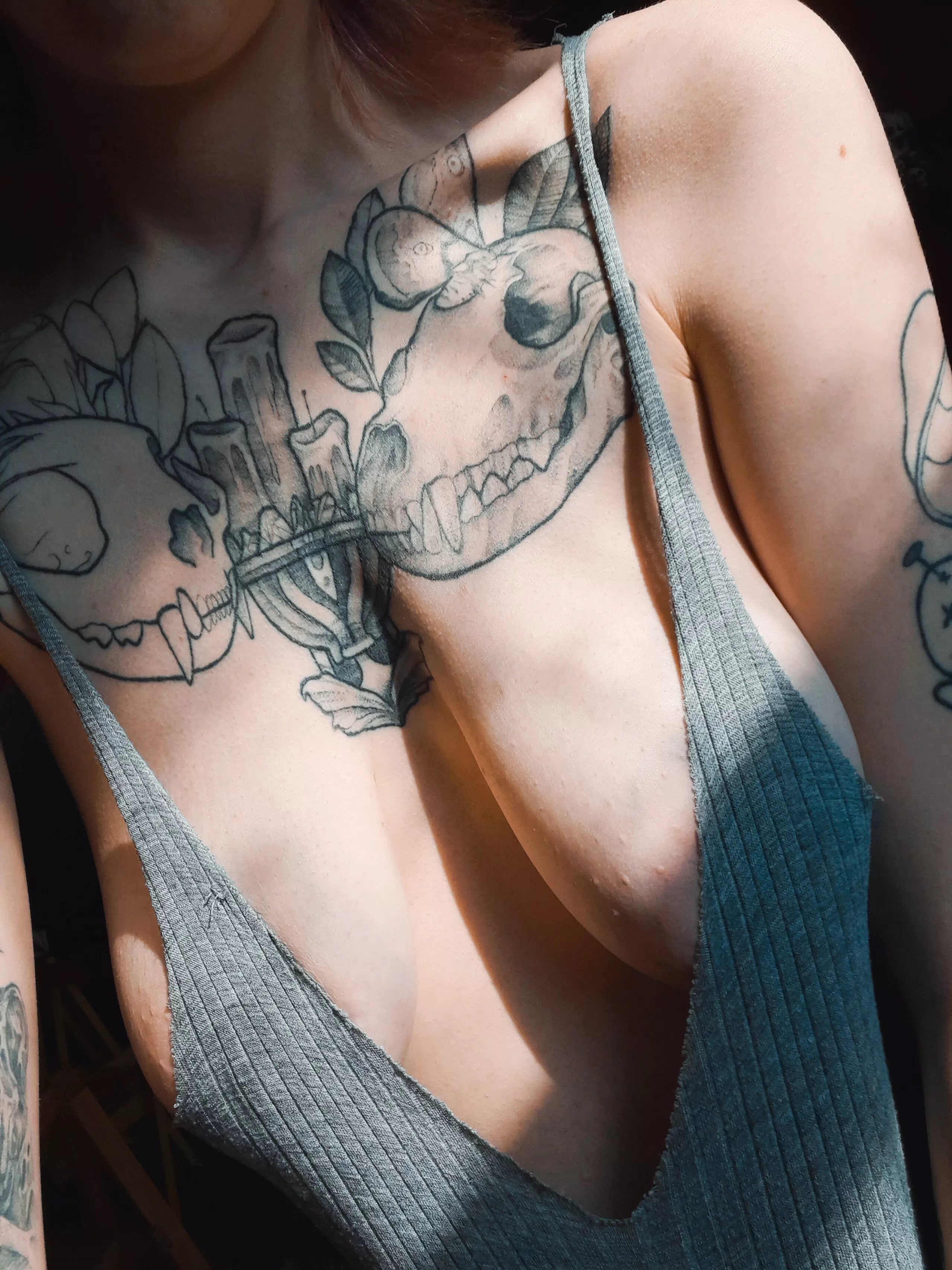 definitely braless weather posted by Demon-In-Your-Ear