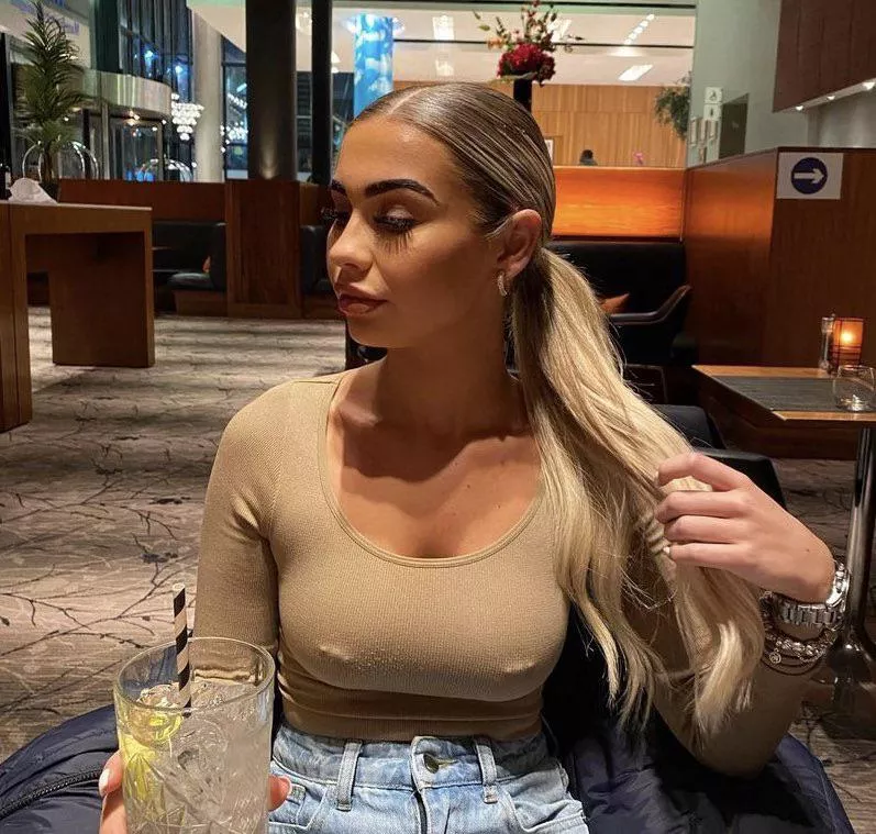 Definitely not maintaining eye contact posted by ImmediateHope7371