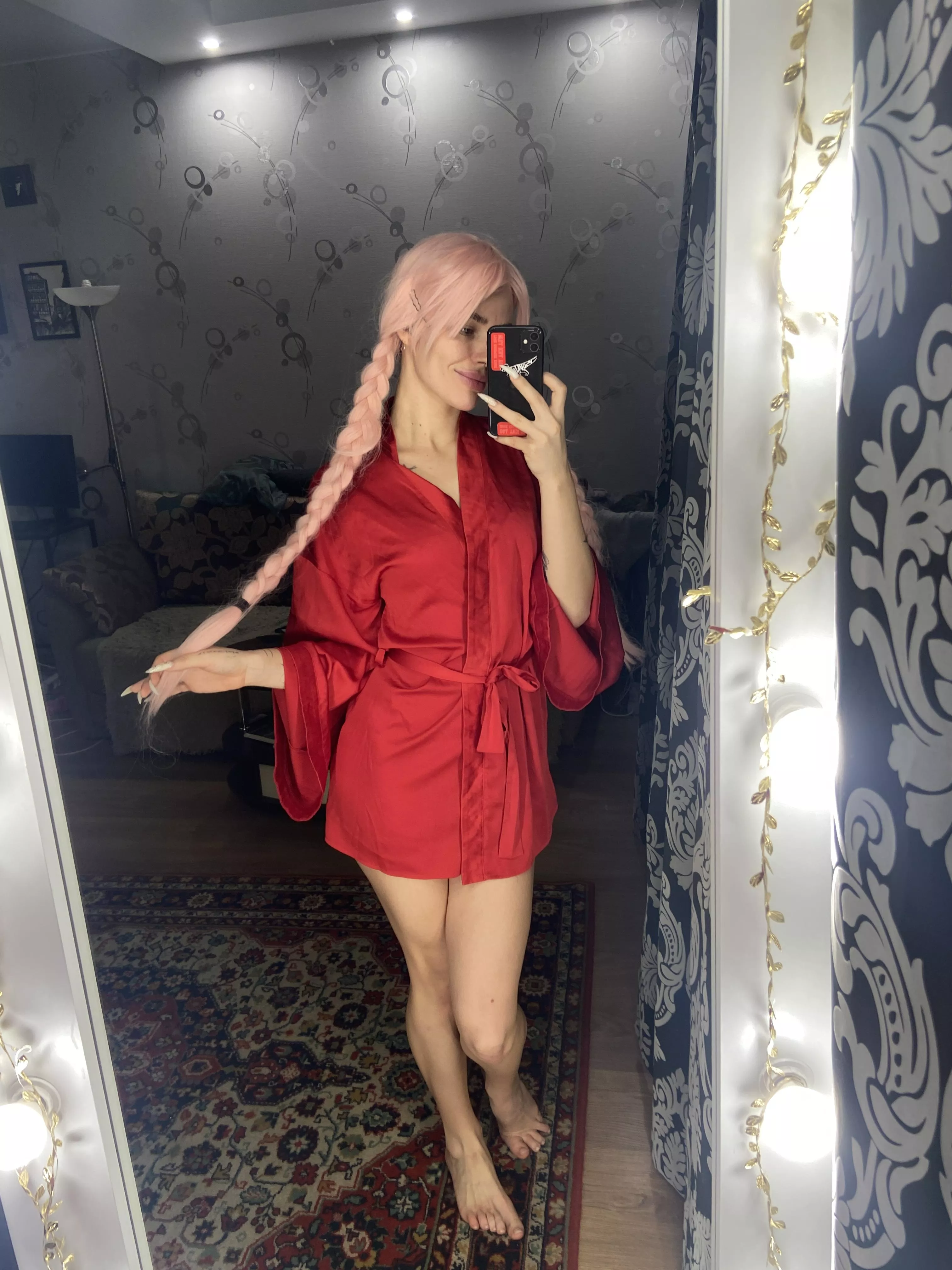 Deleted because someone said I was ugly... reuploaded because I love myself 😊 posted by Susafx