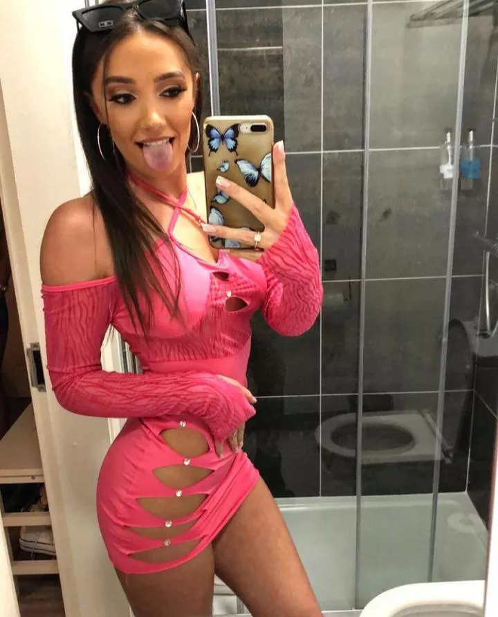 Demi posted by corruptusextremis