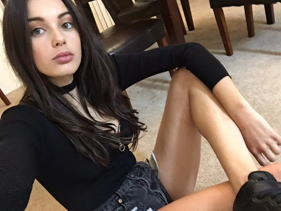 Denise Schaefer posted by cashmere1977-2