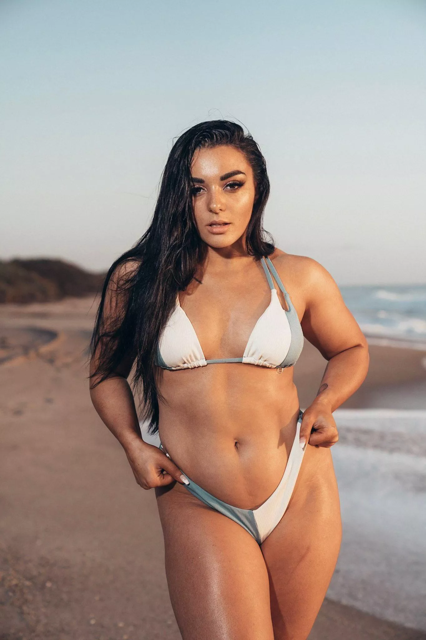 Deonna Purrazzo 🤤 posted by throwawayacct459
