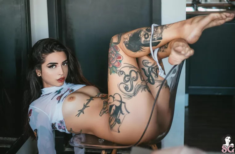 Deskicio - Butterfly Dance #SGSetOfTheDay by SuicideGirls