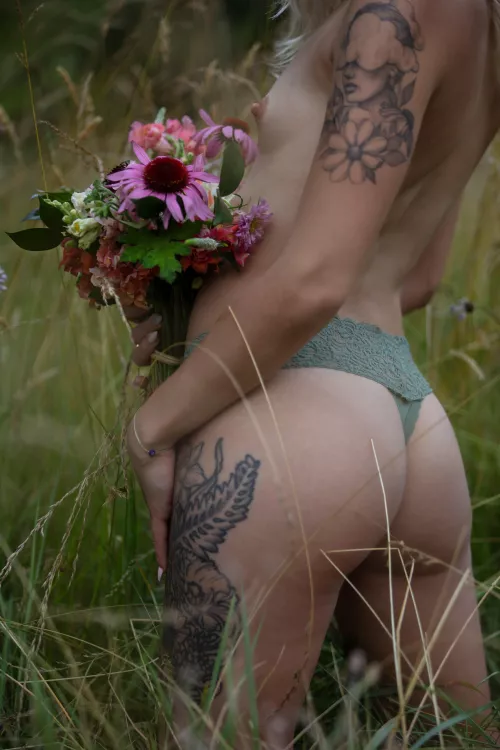 Did a shoot with my beautiful friend! Let us know what you think of this shot! by aletheiaboudoir