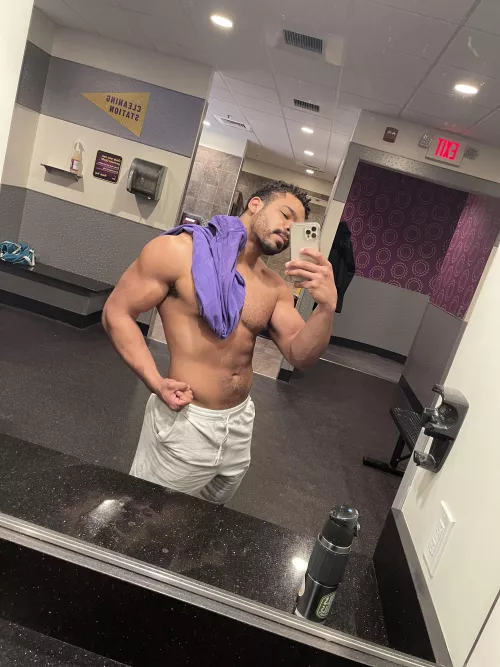 Did I get too thick this winter? by BrockJohnsyn