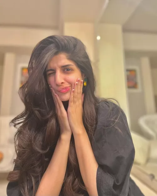 did I look like FRA agent /commander ?🤔 NO Right so I think you will give me your unclassified data access don't you? by Urwahocane1