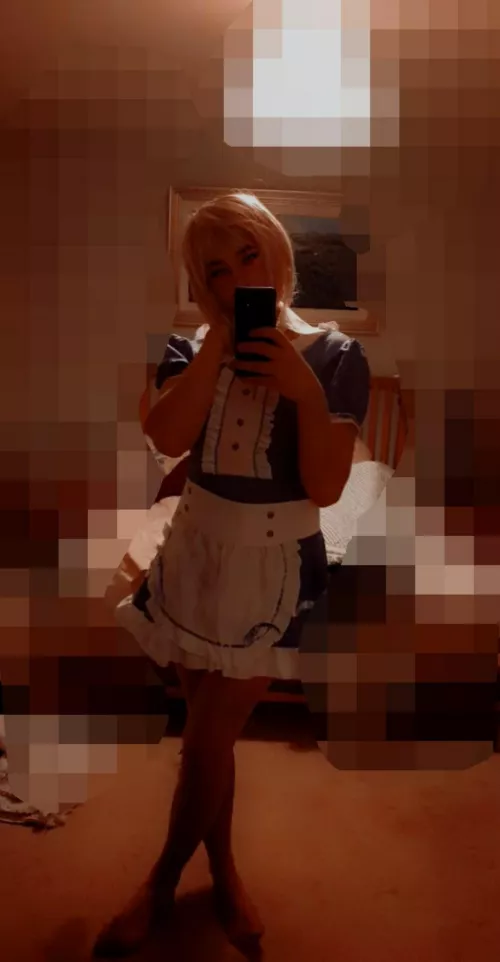 Did someone book a Maid by adventureboy69