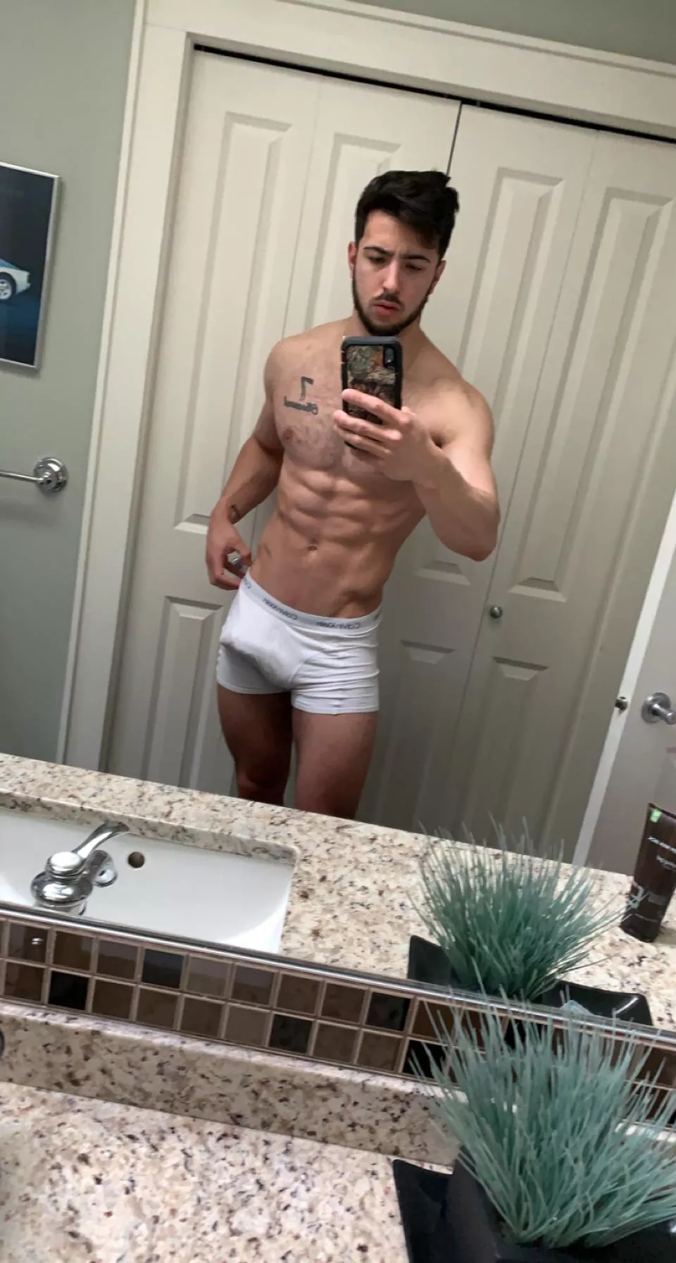 Did this make you stop scrolling? posted by Italiannboy