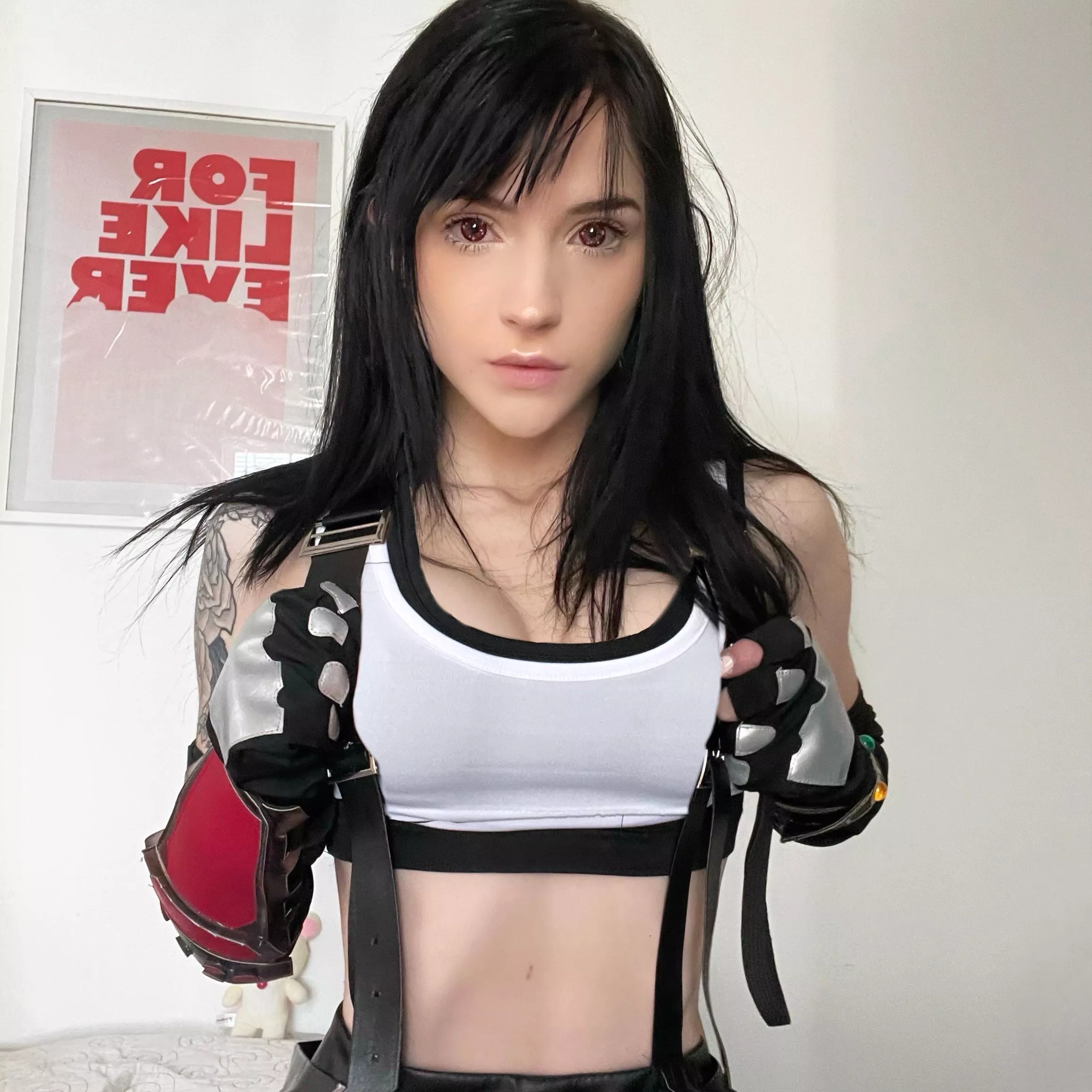 Did Tifa after so many people told me I look like her ❤️ posted by frankiebunnie