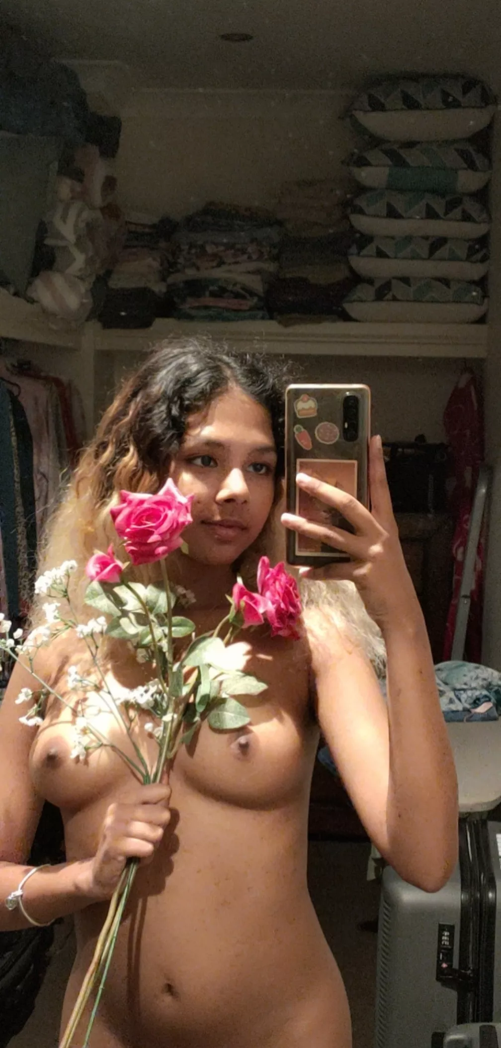 Did you know men usually get their first flowers at their funeral, so here I am and these flowers for you this Easter lovely~ ^-^ Enjoy! posted by luvrynnie