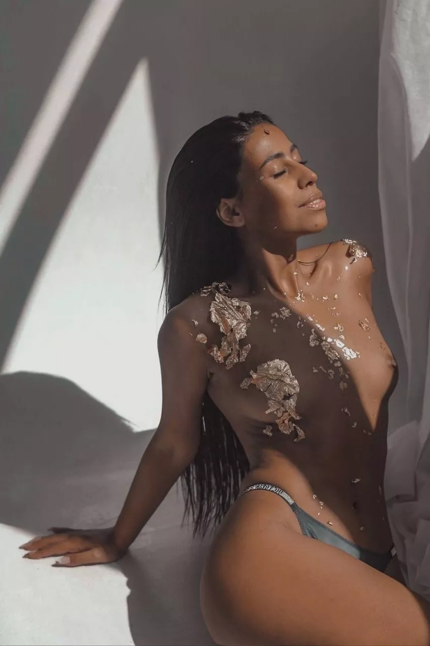 Did you wake up to morning wood? posted by HourlyTangy