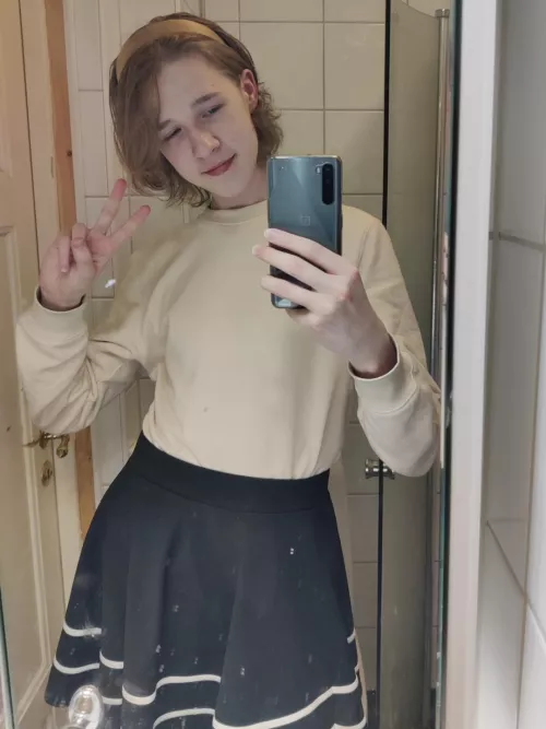 Didn't feel like putting on makeup today, hope I look cute regardless by OneAngryGaymer