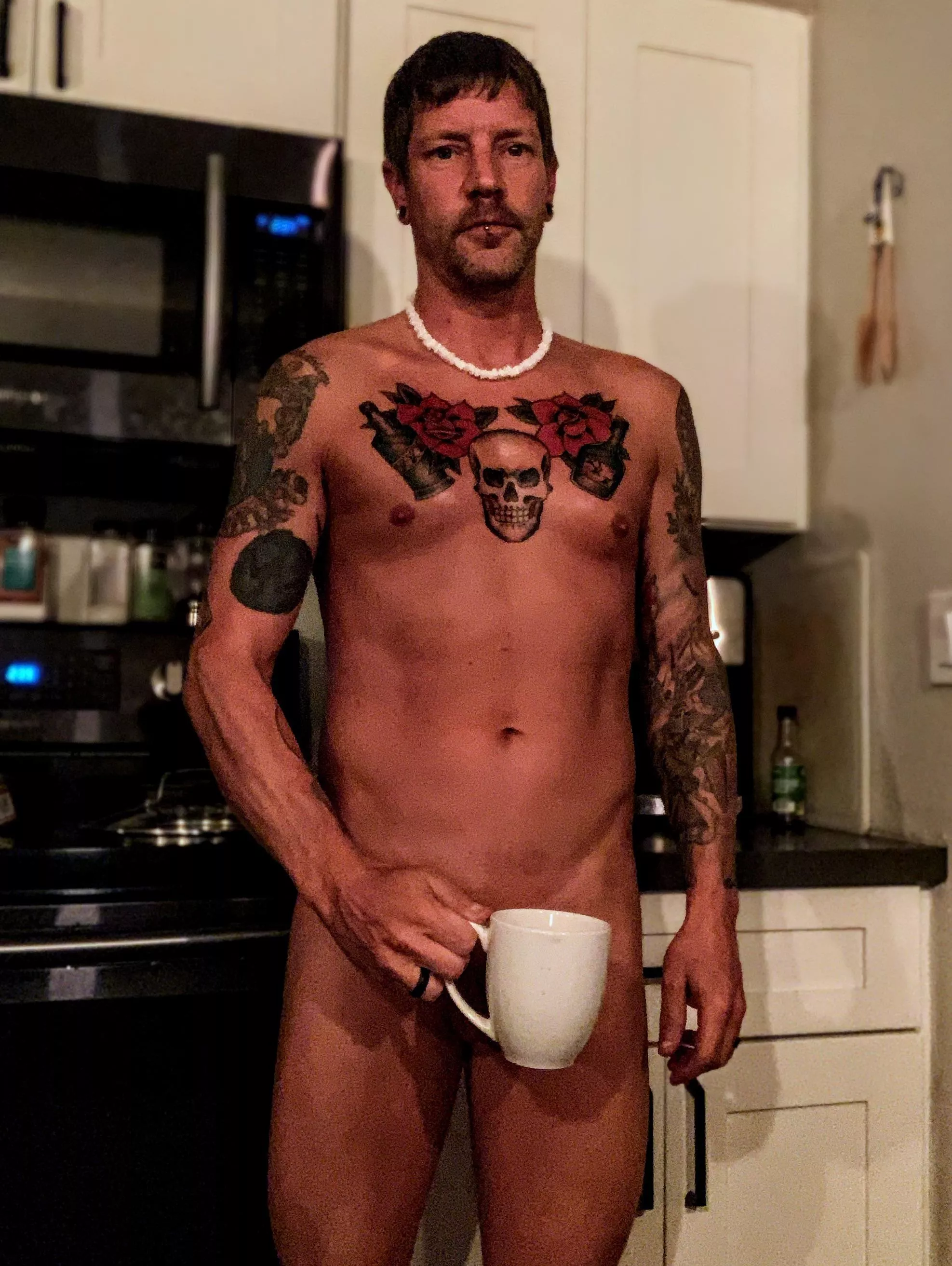 Didn’t plan on being up at 215am but here we are. Happy Friday. posted by PhxNudeDude51