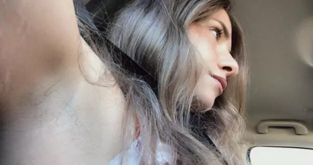 Didn’t see you there looking at my armpits..😋 posted by lil-athena