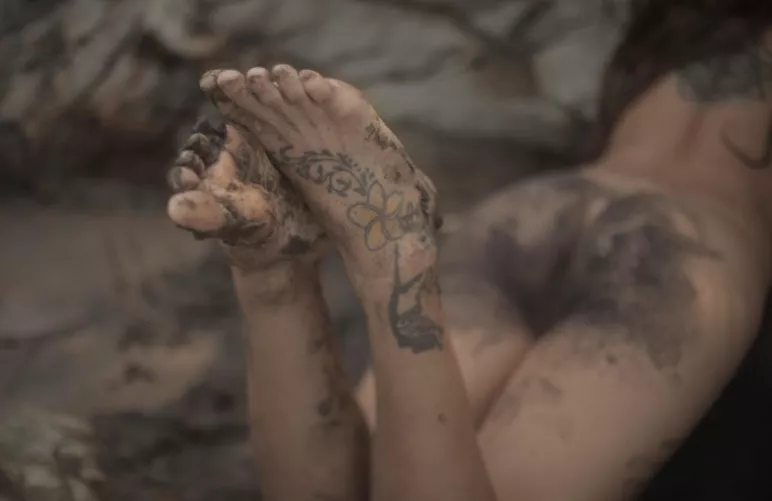 Dirty girl ;) by Touched_By_Nature