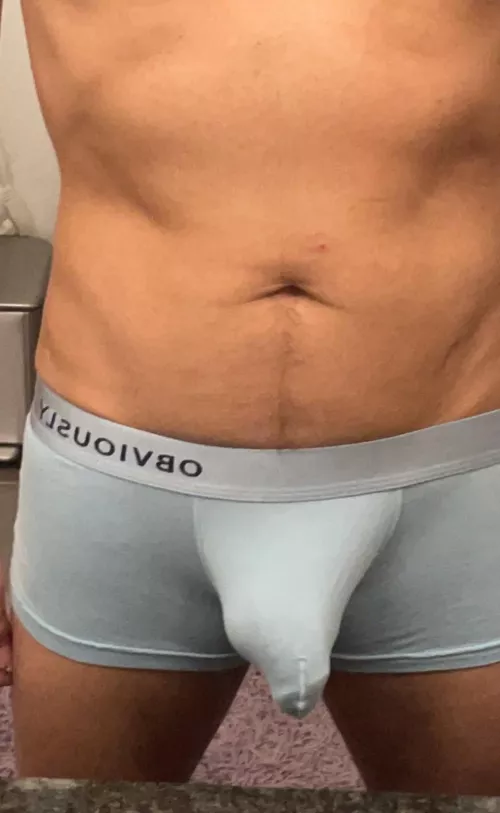 Discrete straight dudes get me hard by FlamingoMaverick