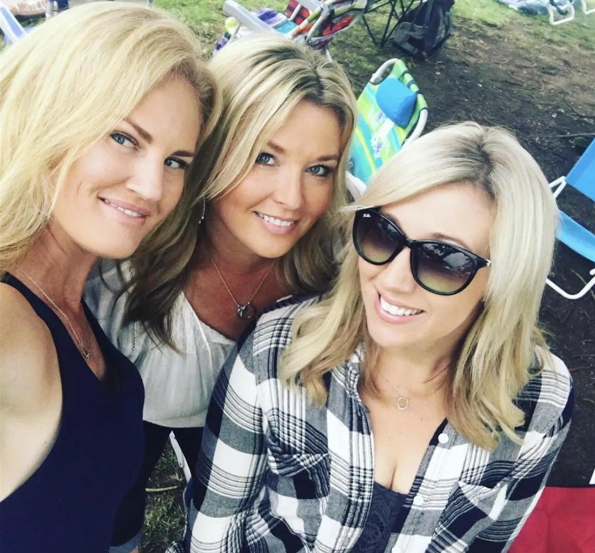 Divorced milfs posted by 3117bb