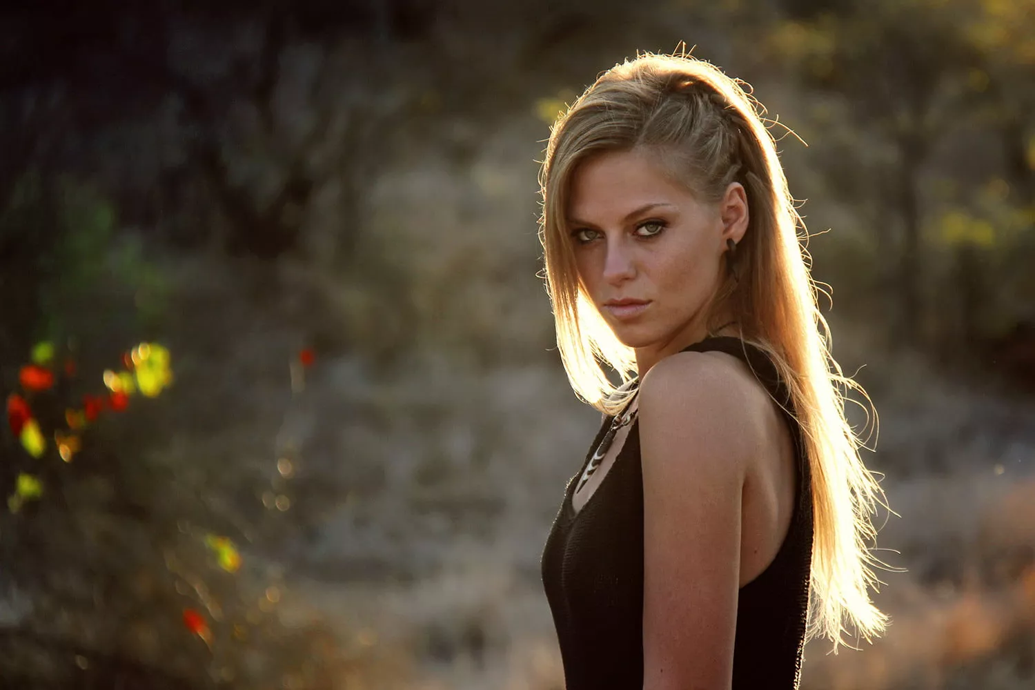 DJ Nora En Pure posted by 0thethethe0