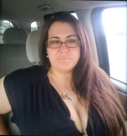 DM and tell me how you would fuck my mom I have nudes by beautylover051