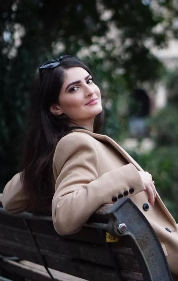 DM if interested in me 💋 posted by badgirlmina