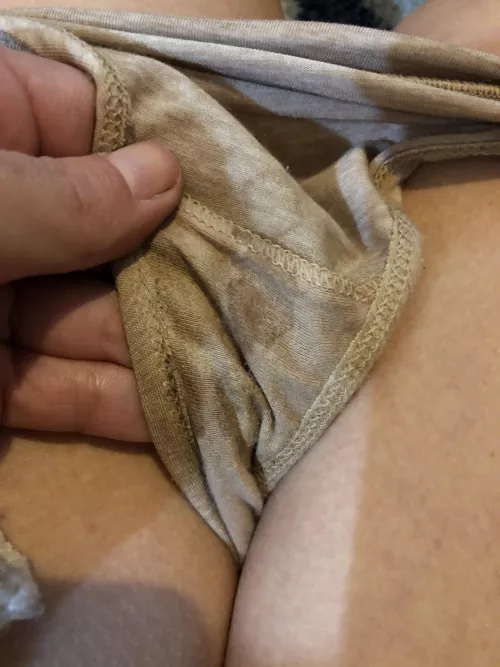 Dm me :3 by applesauceyumz