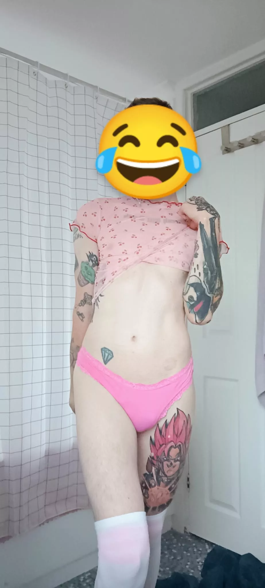 DM me and tell me how pathetic I am ❤️ posted by CryptoSissy