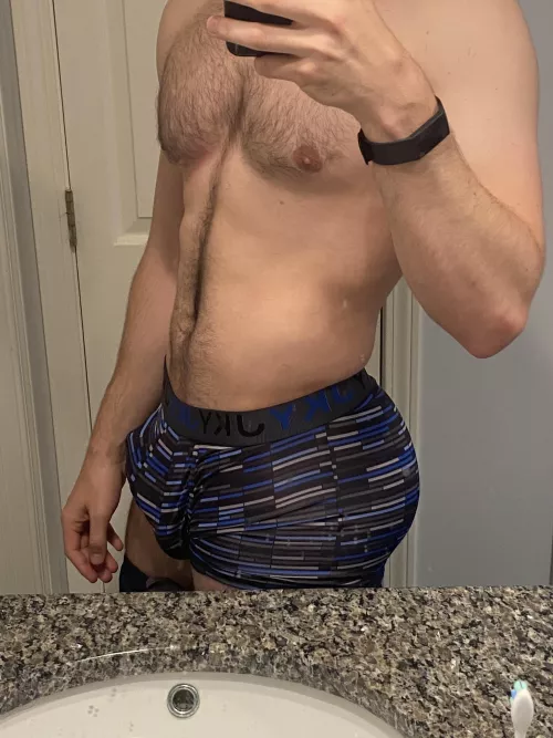 DM me tops by Friendly-Ad-3629