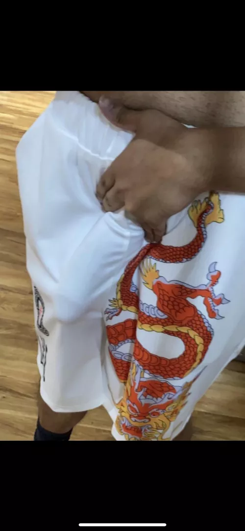 DMs open by SnooBananas7933