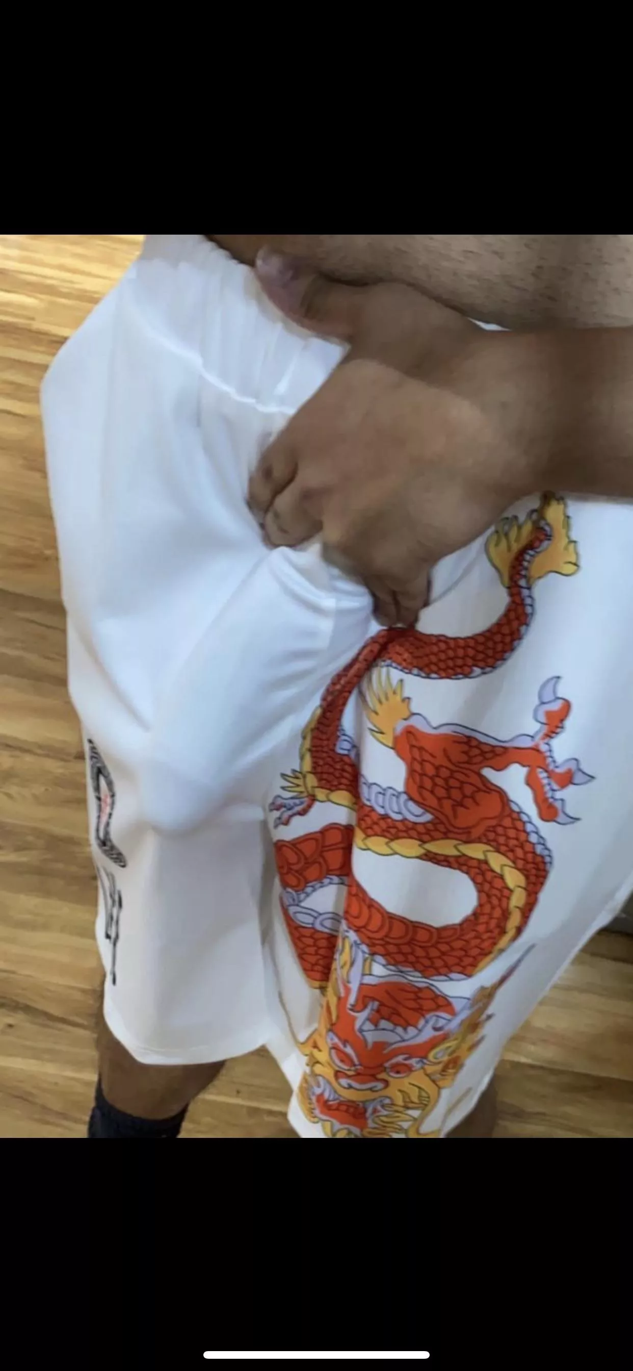 DMs open posted by SnooBananas7933