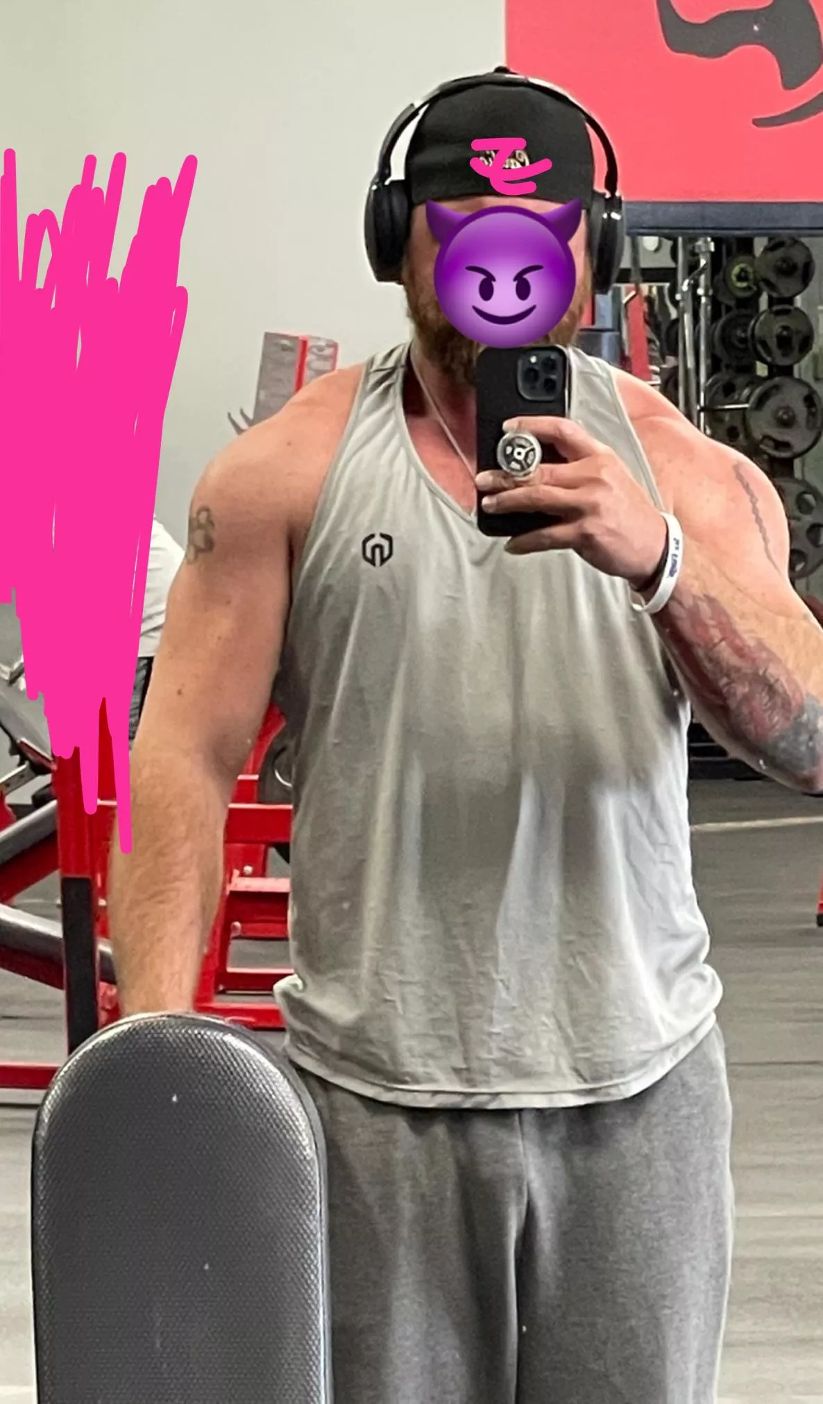 Do grey sweatpants sidetrack you in the gym?(M) posted by jackaltx