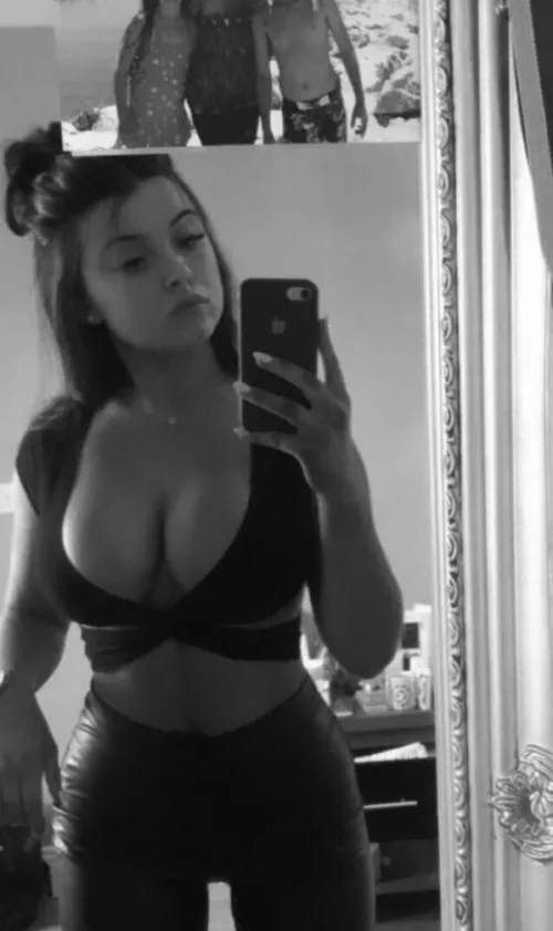 Do I even have to say anything lol by xbshejajzbbz