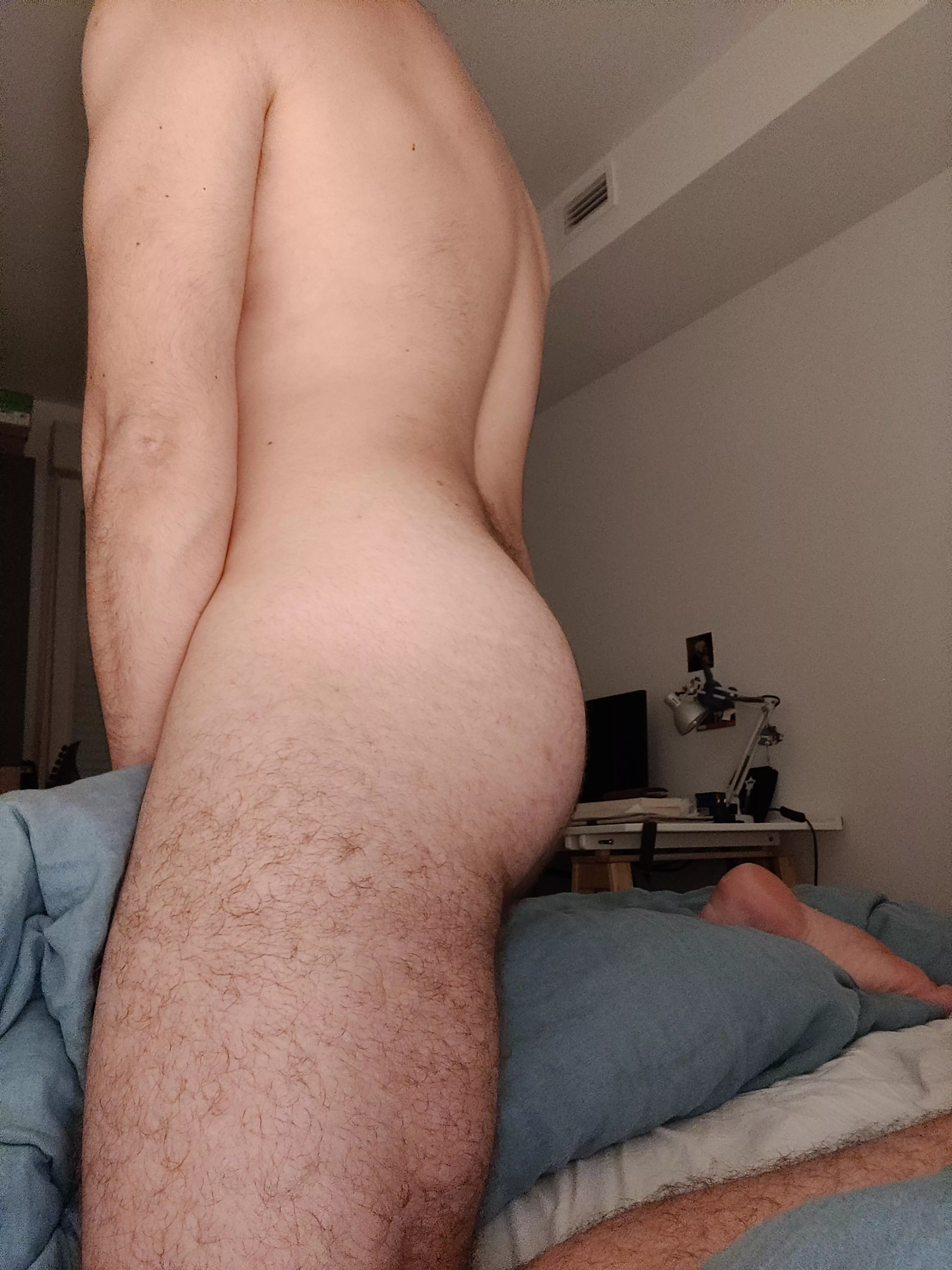 Do I fit here ? 22M posted by theotherQu