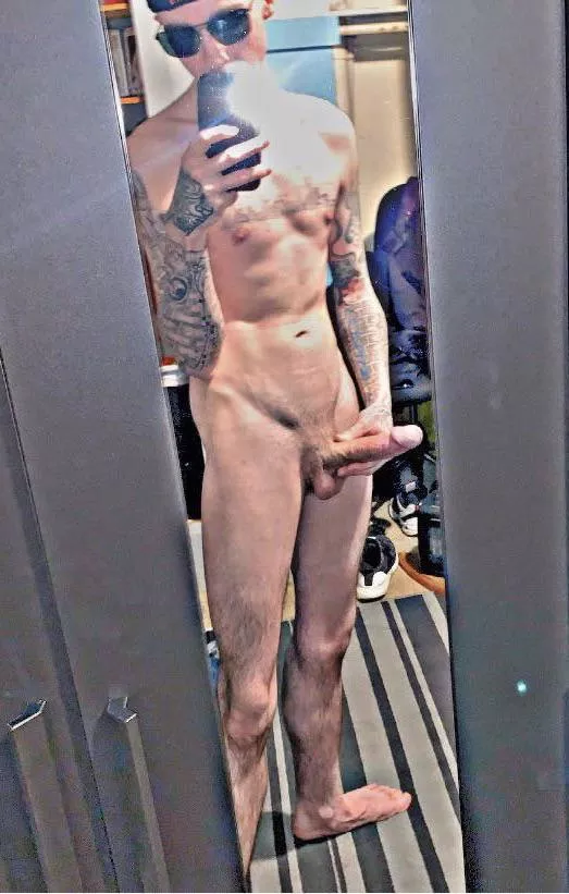 Do I got a nice dick and body? posted by Biggertheneverrr