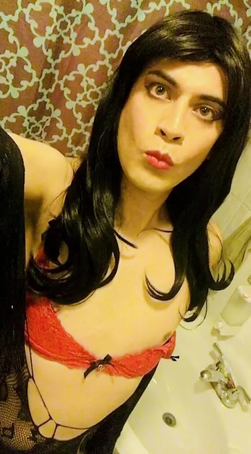 Do I have cock sucking lips?🍆💦💋 by Marie_redrose69