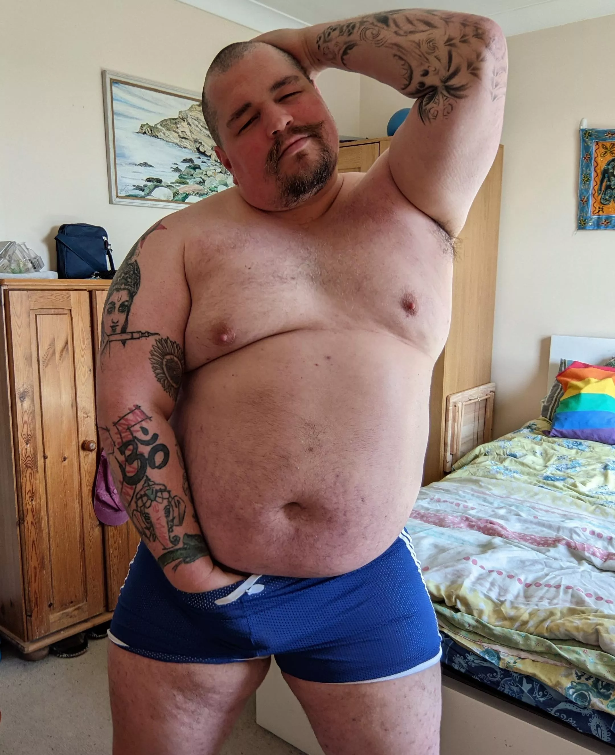 Do I look as slutty as I feel in these shorts? posted by BearyBudai