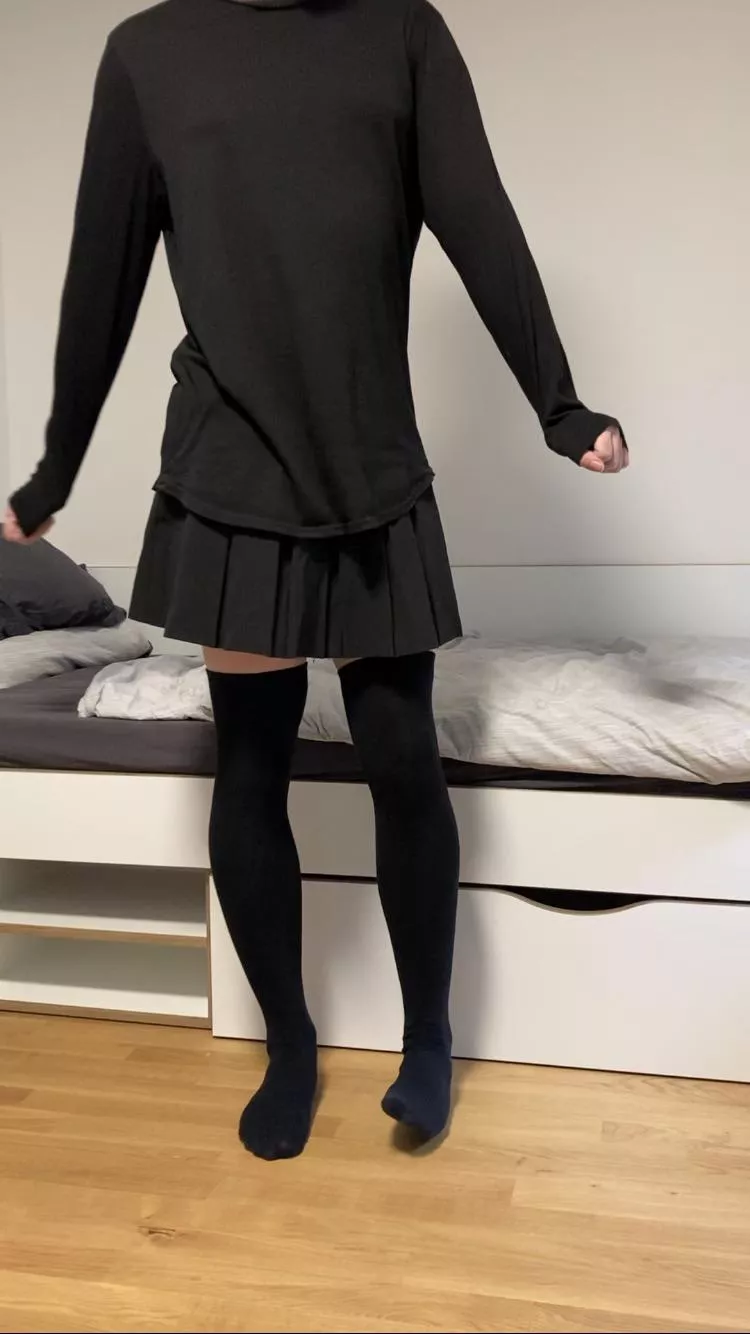 Do i look cute? posted by lilalilalil