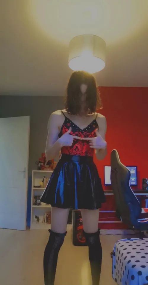 Do i look cute? 👉👈 by Catacheese