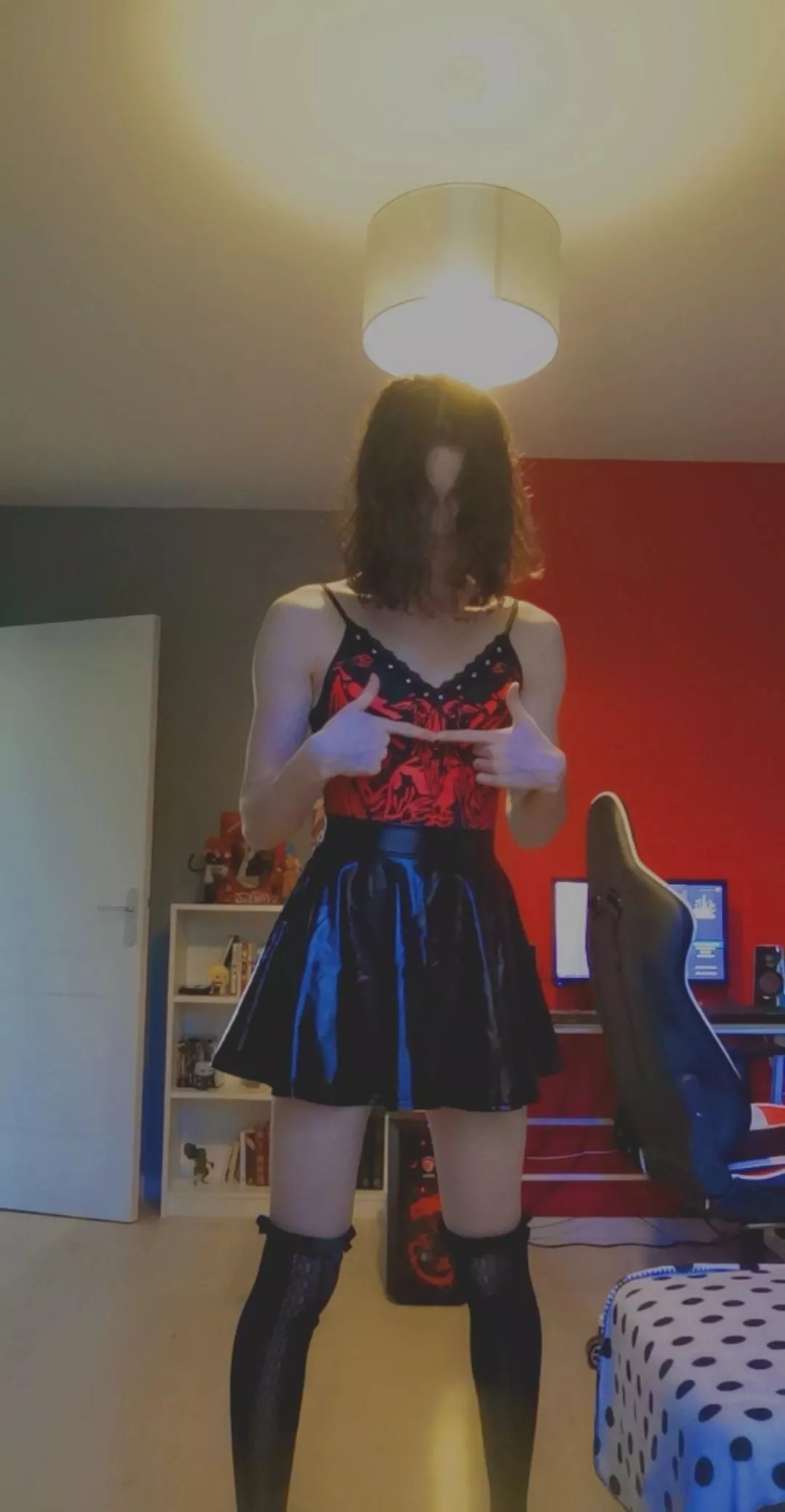 Do i look cute? 👉👈 posted by Catacheese