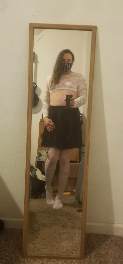 Do I look cute? I love my new skirt by AndroidQing