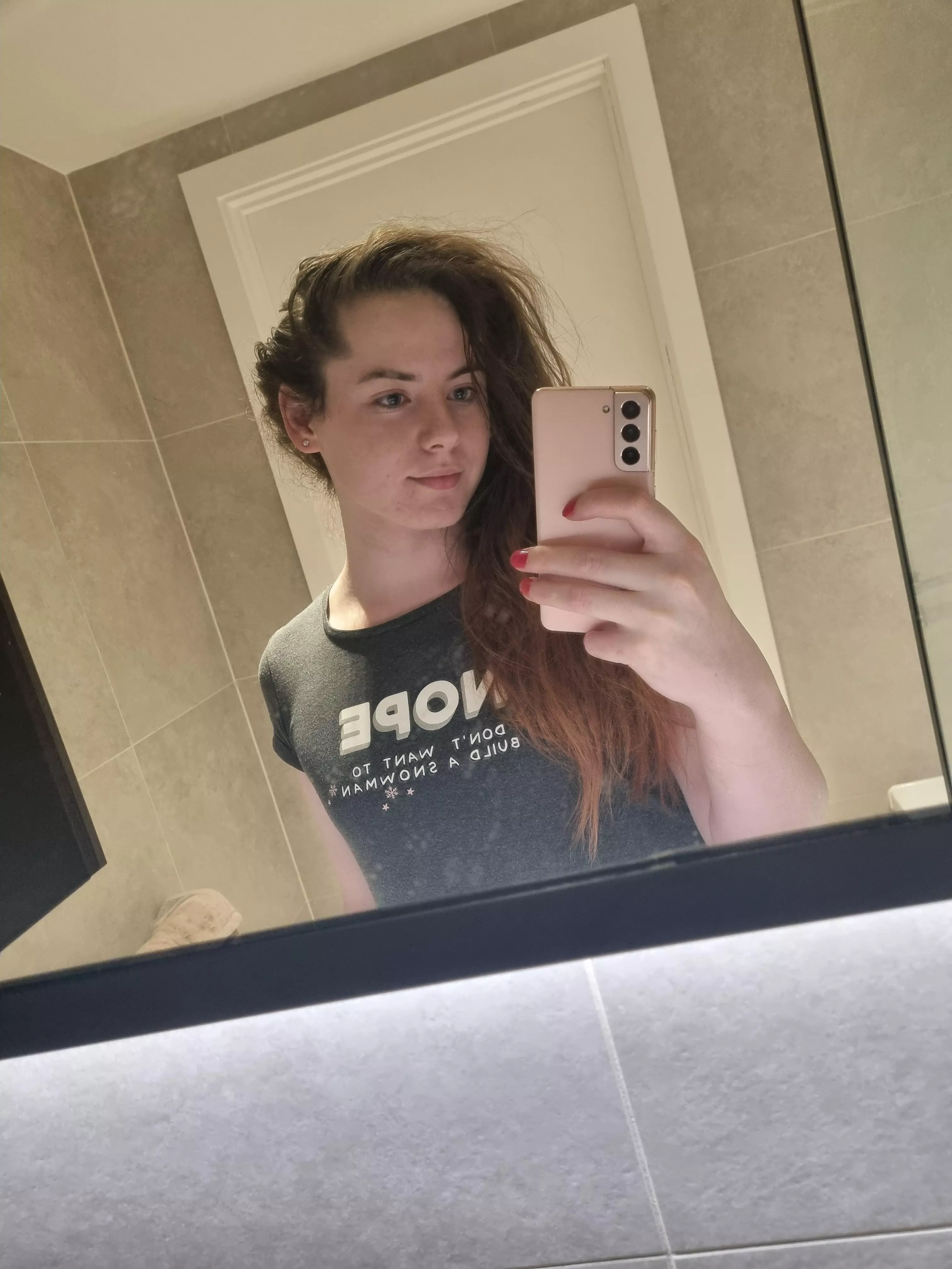 do I look Fem? posted by Love-Lara