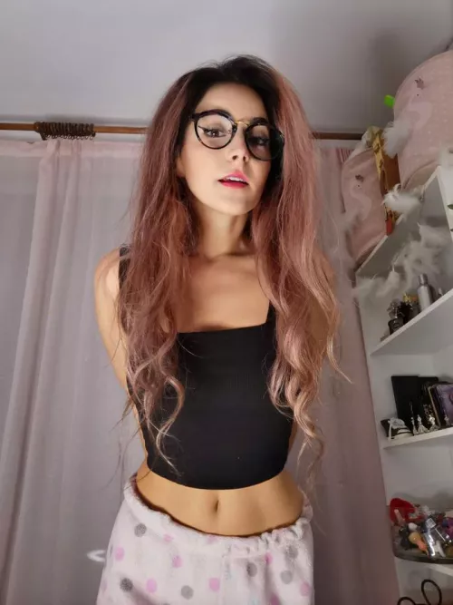 Do I look good as Harry Potter? by miremi137