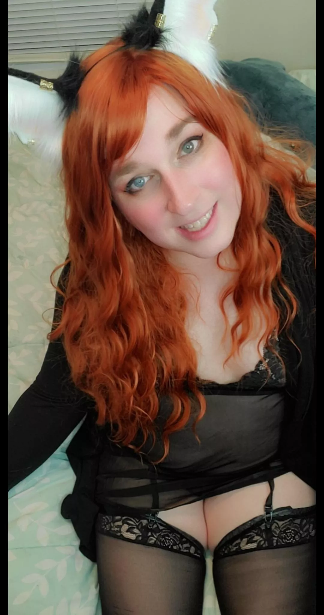 Do I look good in lingerie? 😘 posted by DMRage