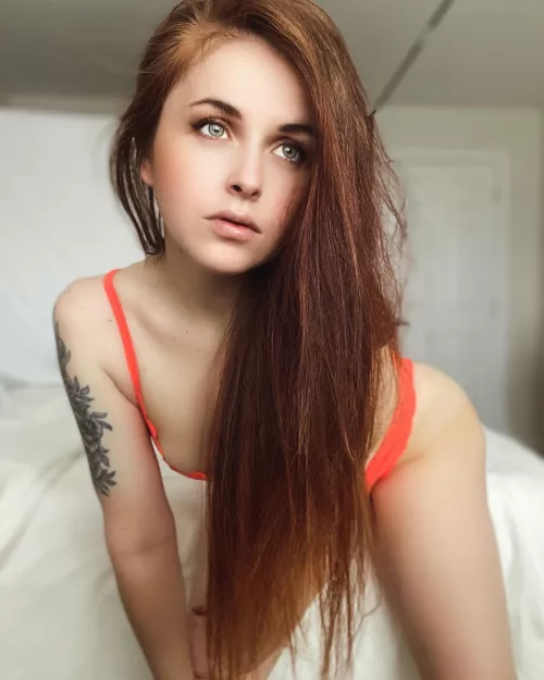 Do I look good in orange by Carollinaa