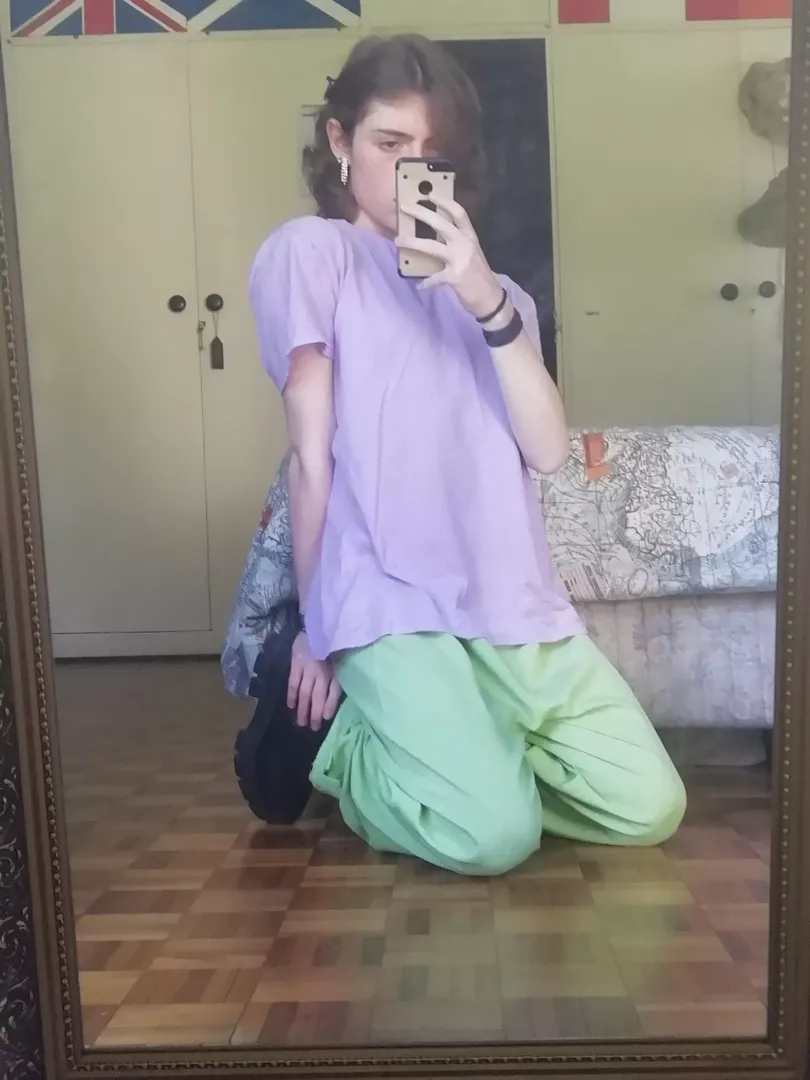 do I look good in pastel colors? posted by Main-Sea4324